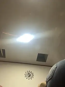 Snapshot of _elektrah chatting on March 4, 2026, 12:40 am elektrah online show from March 4, 2026, 12:40 am