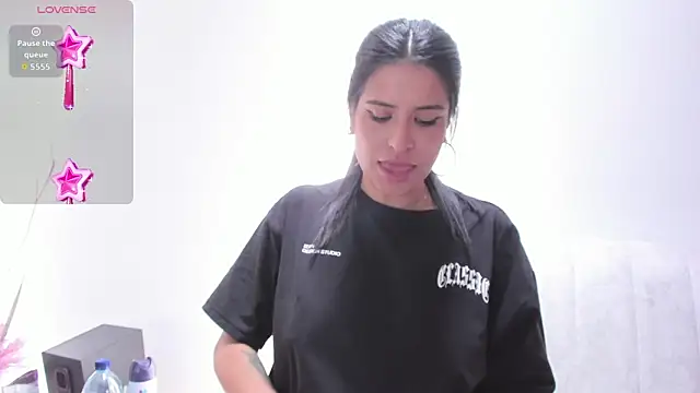 Snapshot of _elektrah chatting on March 1, 2026, 5:24 pm elektrah online show from March 1, 2026, 5:24 pm