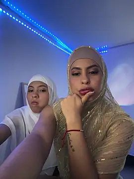 JannaNader12 online show from October 9, 2025, 11:16 pm