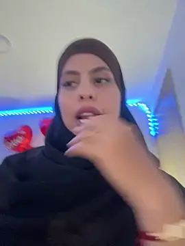 JannaNader12 online show from February 16, 2026, 11:57 pm