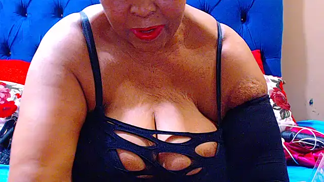 ebonycandy10 online show from December 5, 2025, 4:55 am