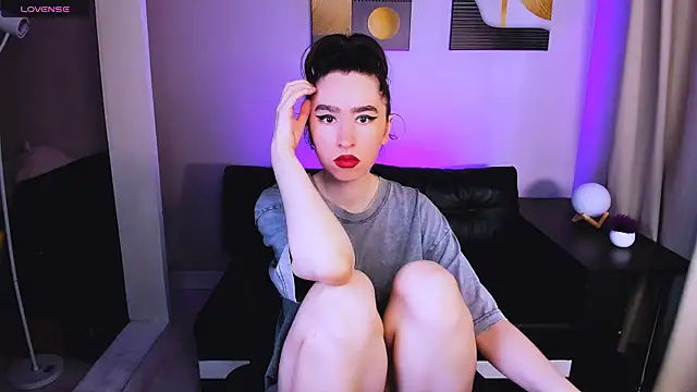 Lily xBabe online show from June 10, 2026, 7:31 am