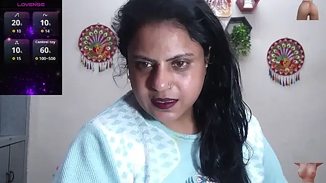 Sexy komolika online show from December 15, 2025, 2:56 pm