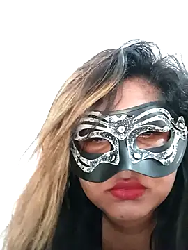 littlequeen77 online show from March 19, 2025, 1:51 pm