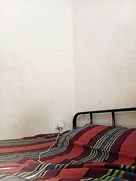 littlequeen77 online show from March 7, 2025, 7:19 am