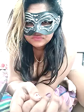 littlequeen77 online show from February 27, 2025, 3:08 am