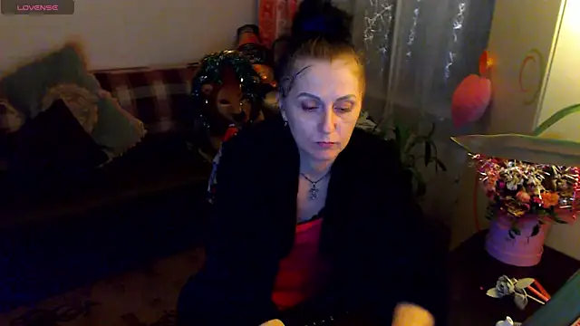 britney preciouss online show from December 29, 2024, 7:43 pm