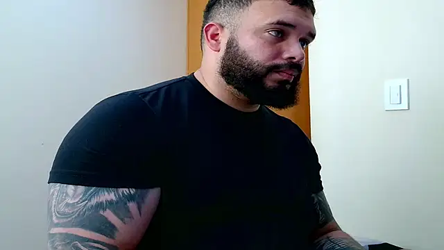 alexandergranda71 online show from October 18, 2025, 8:00 pm