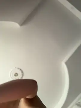 emiss  online show from October 27, 2025, 1:56 pm