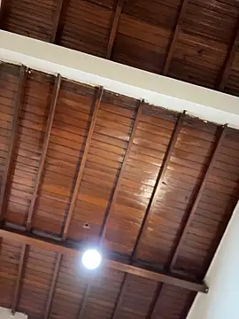 emiss  online show from January 31, 2026, 8:18 pm