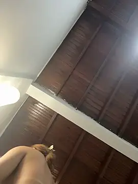 emiss  online show from April 24, 2026, 3:47 pm