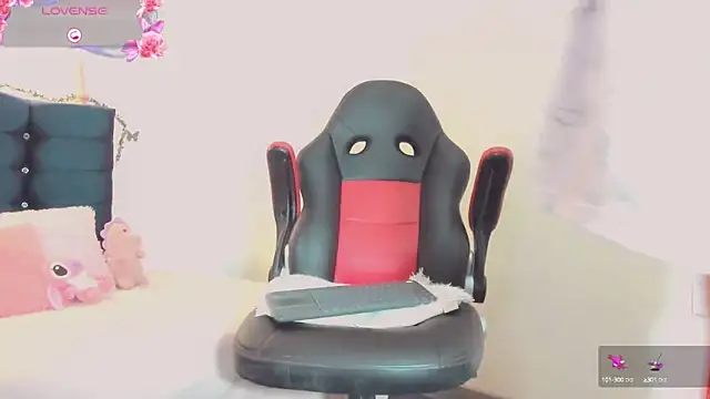 Rubi 30 online show from March 4, 2025, 11:11 pm