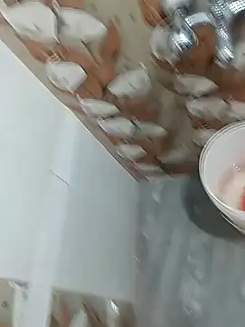 RajeshKumar133476 online show from December 22, 2024, 5:01 am