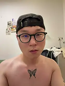 Eric246 online show from June 26, 2026, 3:51 pm