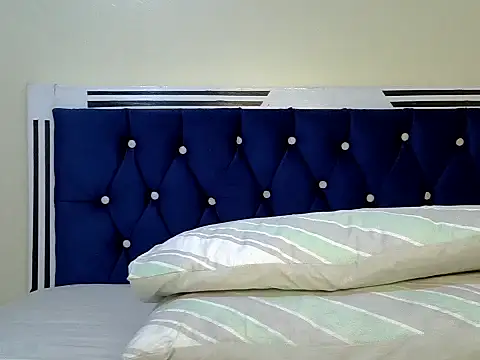 Snapshot of Goddess_nanaya chatting on October 24, 2025, 7:57 pm Goddess nanaya online show from October 24, 2025, 7:57 pm