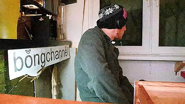 BongChannel online show from January 24, 2025, 7:07 pm