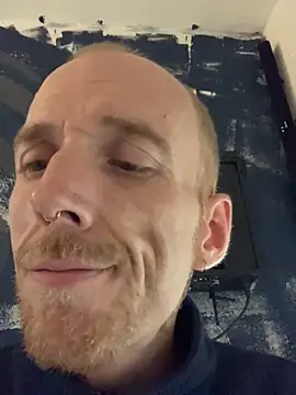 BongChannel online show from November 1, 2025, 5:40 pm