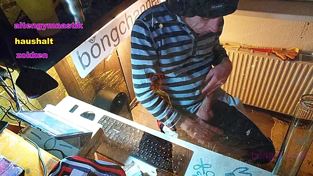 BongChannel online show from January 30, 2025, 4:27 am