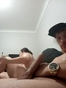 Ston3r420Coupl3 online show from December 14, 2024, 3:58 pm