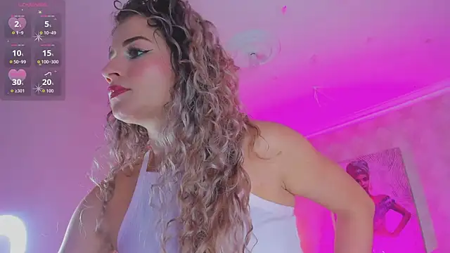 Snapshot of Shantall__ chatting on October 13, 2025, 11:01 am Shantall online show from October 13, 2025, 11:01 am