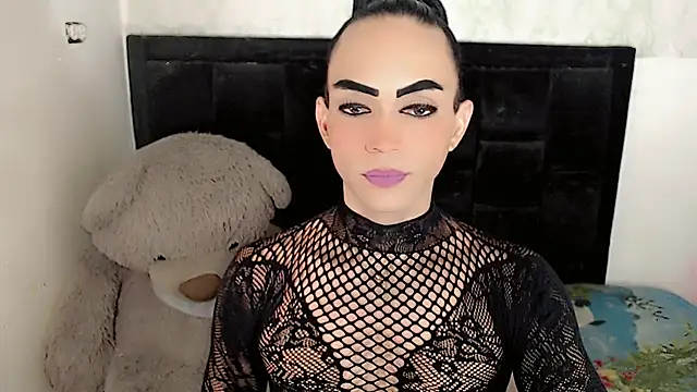 Michell Queen online show from February 3, 2026, 2:53 am