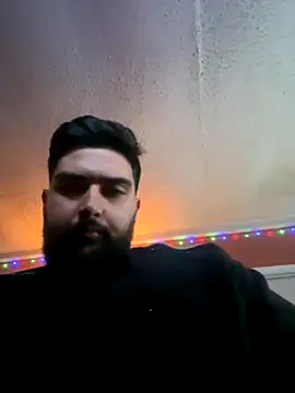 Snapshot of bigdickgio6923 chatting on November 11, 2025, 5:35 am bigdickgio6923 online show from November 11, 2025, 5:35 am