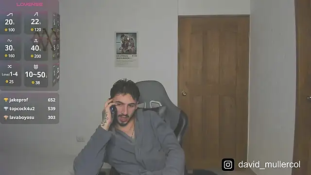 Snapshot of David_Brown18 chatting on January 26, 2025, 3:27 am David Brown18 online show from January 26, 2025, 3:27 am