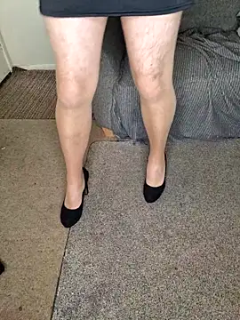 Snapshot of ellie-tv chatting on November 6, 2025, 9:46 am ellie-tv online show from November 6, 2025, 9:46 am