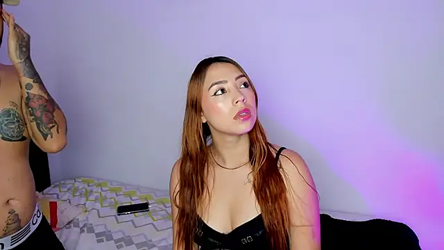 Chloe Johnson  online show from June 17, 2026, 3:11 pm