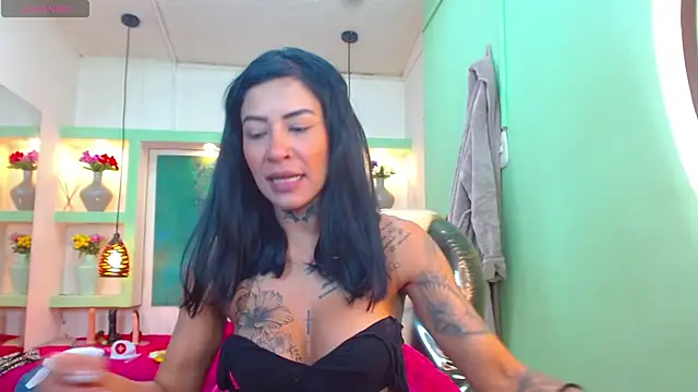 lorenapinto online show from January 10, 2026, 8:48 pm