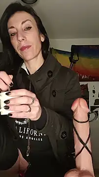 Snapshot of freyamoret chatting on February 27, 2026, 3:51 am freyamoret online show from February 27, 2026, 3:51 am