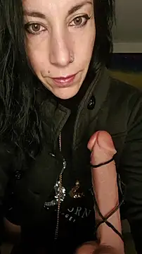 Snapshot of freyamoret chatting on February 25, 2026, 3:51 am freyamoret online show from February 25, 2026, 3:51 am