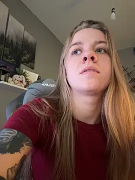 candy maggie online show from November 20, 2025, 11:00 am