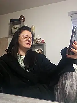 KristenVega online show from February 9, 2026, 8:01 am