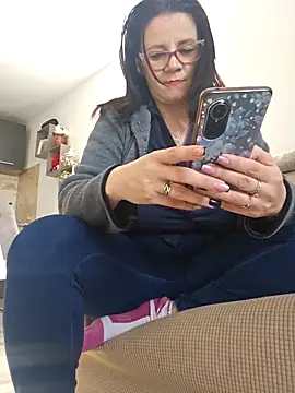 KristenVega online show from March 7, 2025, 11:40 am