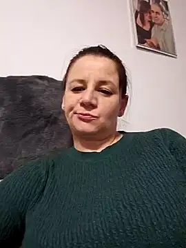 KristenVega online show from February 1, 2025, 3:18 pm