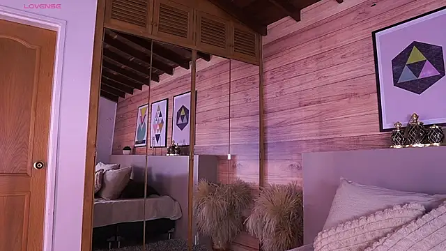 AmmyScott online show from April 12, 2026, 4:43 pm