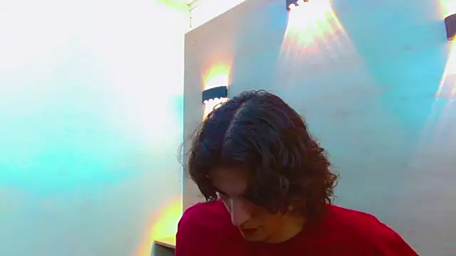 Snapshot of Sr_BonnyEthan chatting on October 31, 2025, 1:30 pm Sr BonnyEthan online show from October 31, 2025, 1:30 pm