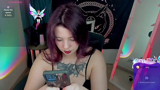 Snapshot of Sam_Mystery chatting on February 13, 2026, 1:44 pm Sam Mystery online show from February 13, 2026, 1:44 pm