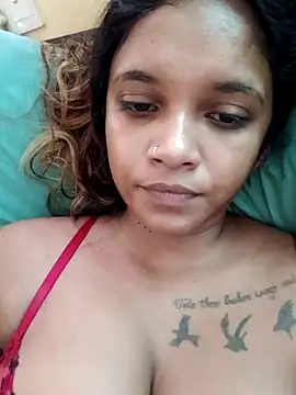 Indianqueen03 online show from April 17, 2026, 11:46 am