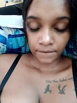 Snapshot of Indianqueen03 chatting on February 12, 2026, 11:21 am Indianqueen03 online show from February 12, 2026, 11:21 am