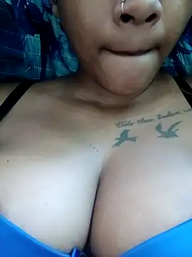 Snapshot of Indianqueen03 chatting on February 6, 2026, 10:00 am Indianqueen03 online show from February 6, 2026, 10:00 am