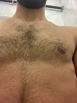 MuscleBoyy777 online show from December 23, 2024, 12:14 am