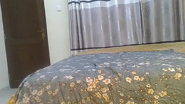 Fine assie online show from October 25, 2025, 8:31 pm