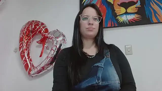  diana cute online show from October 2, 2025, 3:43 am