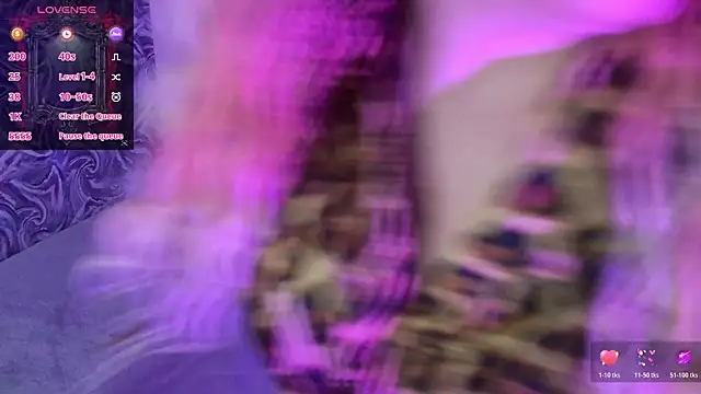 Snapshot of Miss_Maya_Mils chatting on July 3, 2026, 1:01 am Miss Maya Mils online show from July 3, 2026, 1:01 am