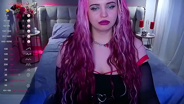 Snapshot of Miss_Maya_Mils chatting on February 13, 2025, 7:13 am Miss Maya Mils online show from February 13, 2025, 7:13 am