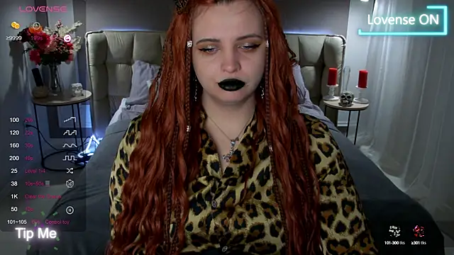 Snapshot of Miss_Maya_Mils chatting on March 19, 2025, 1:10 am Miss Maya Mils online show from March 19, 2025, 1:10 am