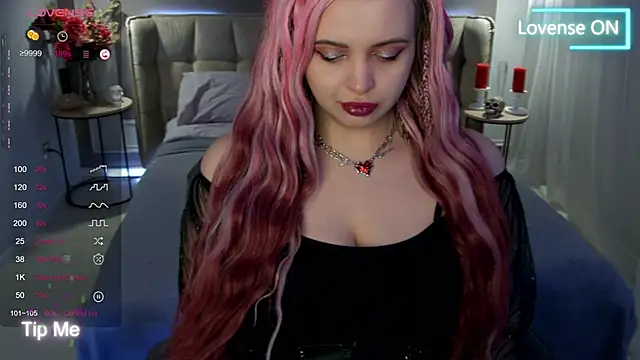 Snapshot of Miss_Maya_Mils chatting on March 10, 2025, 1:12 am Miss Maya Mils online show from March 10, 2025, 1:12 am