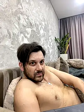 Snapshot of MaeltraJoy chatting on January 8, 2026, 6:30 am MaeltraJoy online show from January 8, 2026, 6:30 am